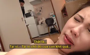 Tắm nhờ ở nhà nữ giám đốc vú bự”
